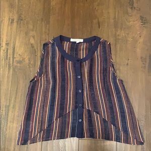 Mid length sleeveless top